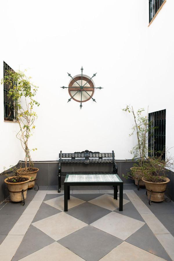 Triana Boutique Apartments By Hommyhome Sevilla Exterior foto