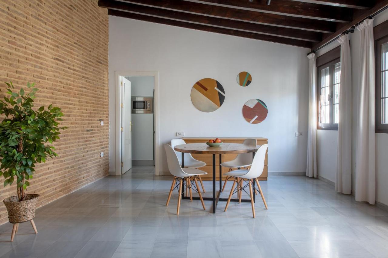 Triana Boutique Apartments By Hommyhome Sevilla Exterior foto