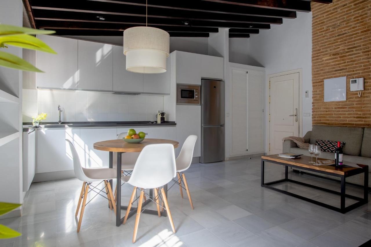 Triana Boutique Apartments By Hommyhome Sevilla Exterior foto